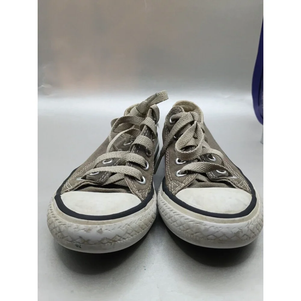 Youths Converse Chuck Taylor All Star low-top sneakers in a grey canvas